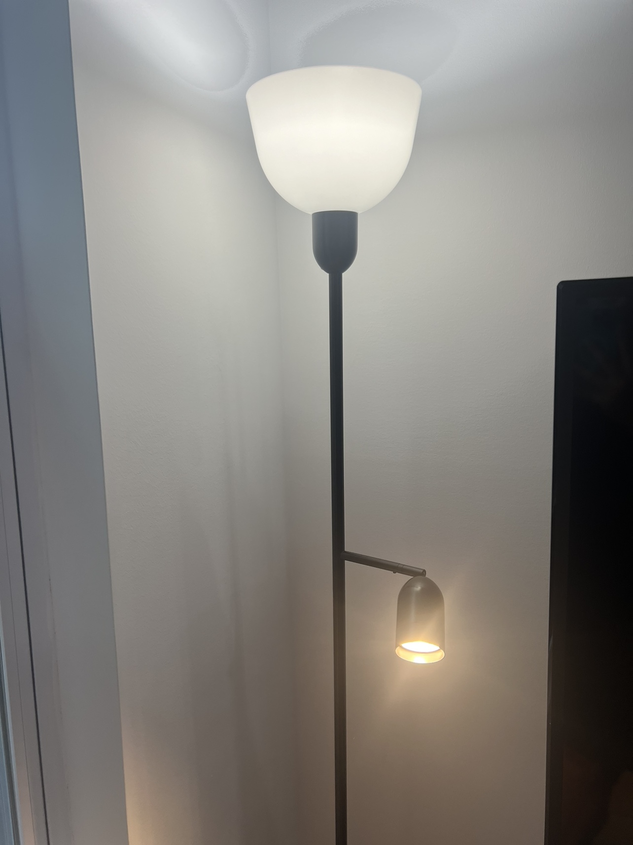 Floor Lamp w/ Reading light + bulb included - photo 4