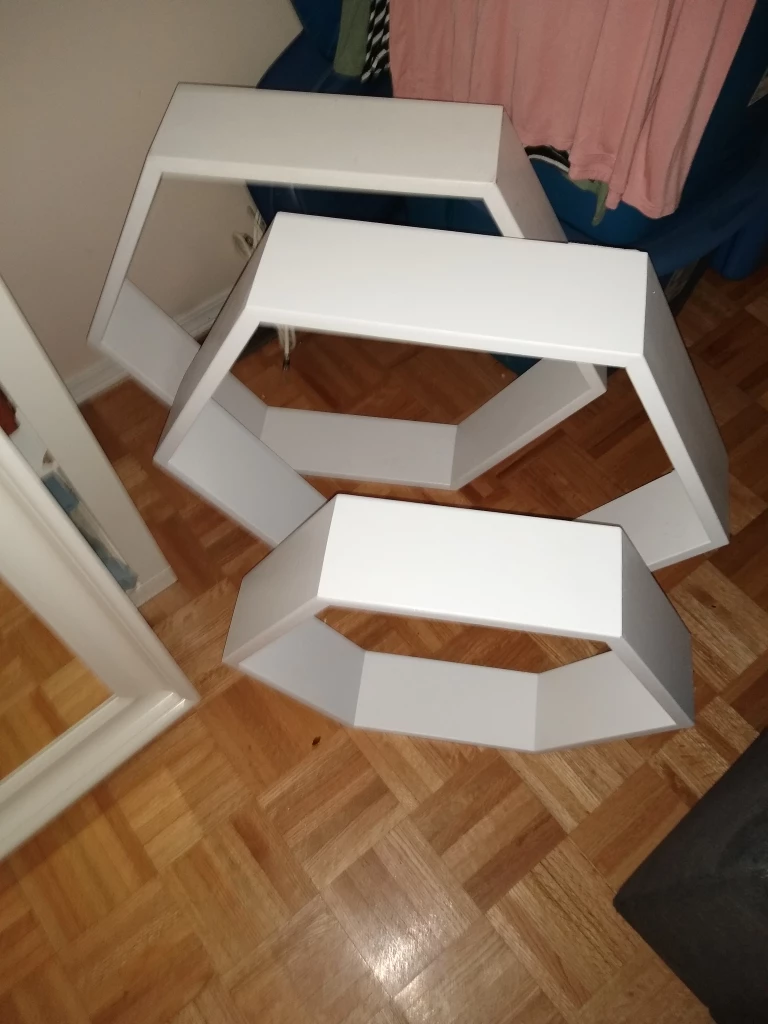 3 hexagon wall hangings/shelving