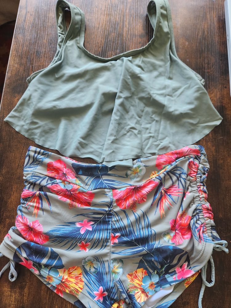 2 piece Bathing Suit size small thumbnail