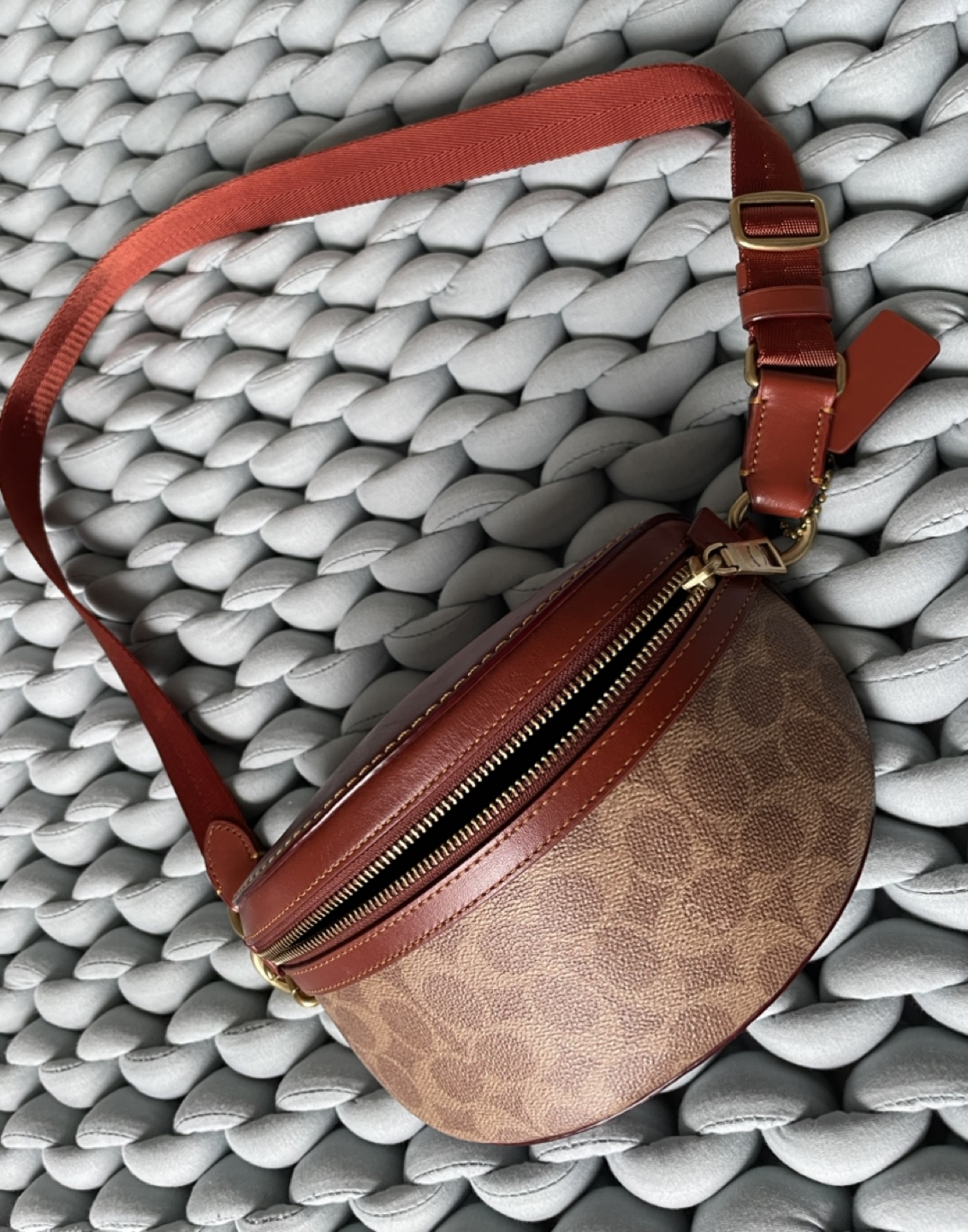 Coach Belt Bag - Authentic thumbnail