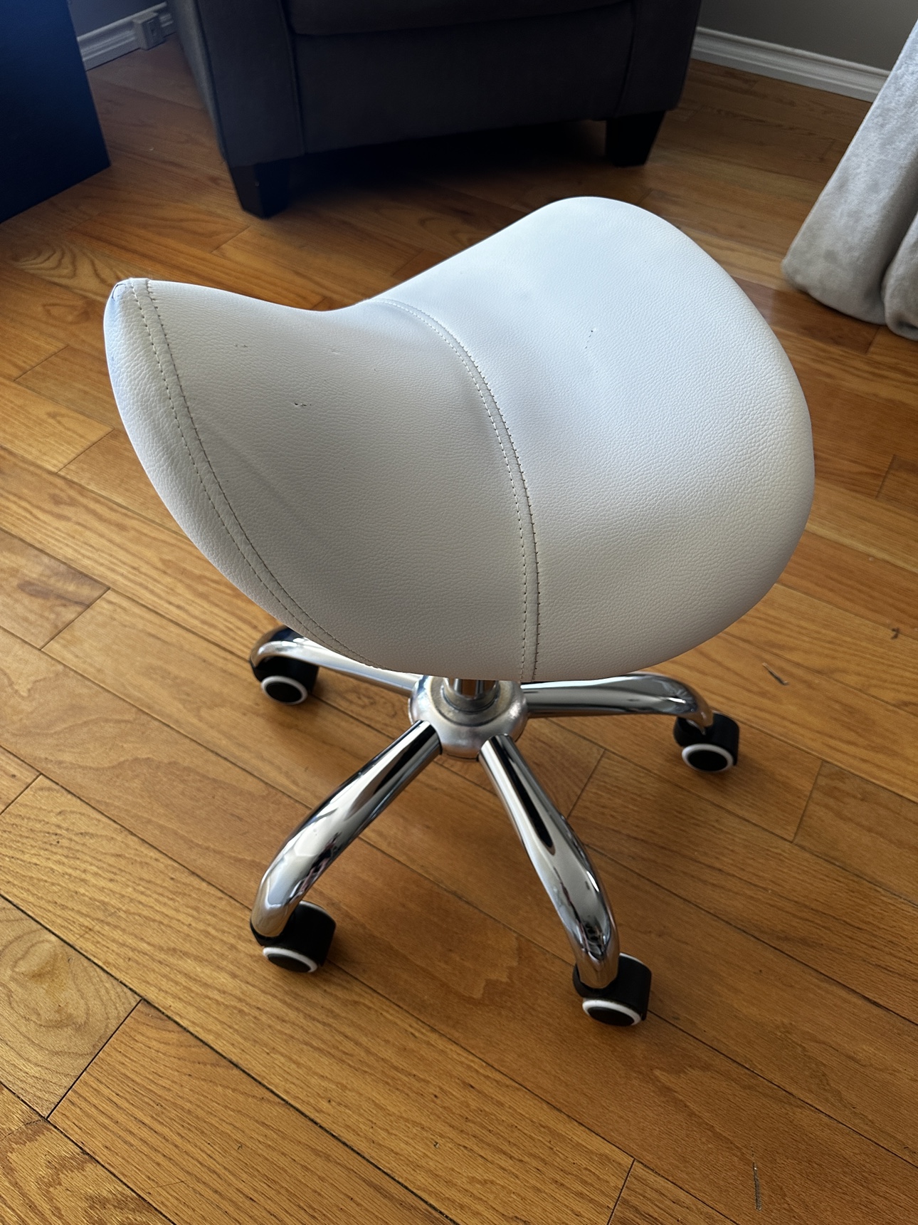 Saddle Stool