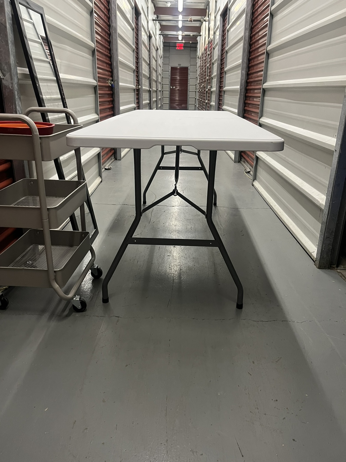 White Folding Table - photo 3