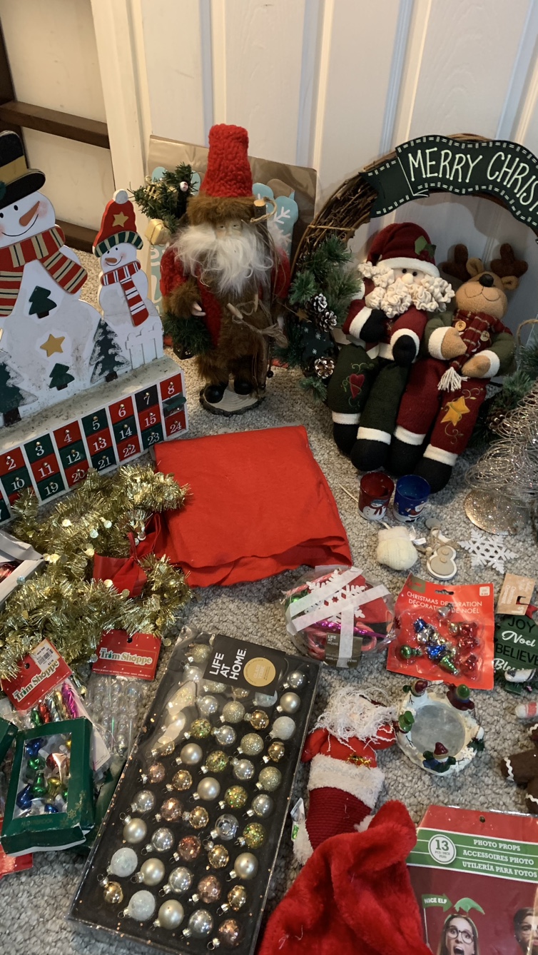 Christmas lights and decorations - photo 3