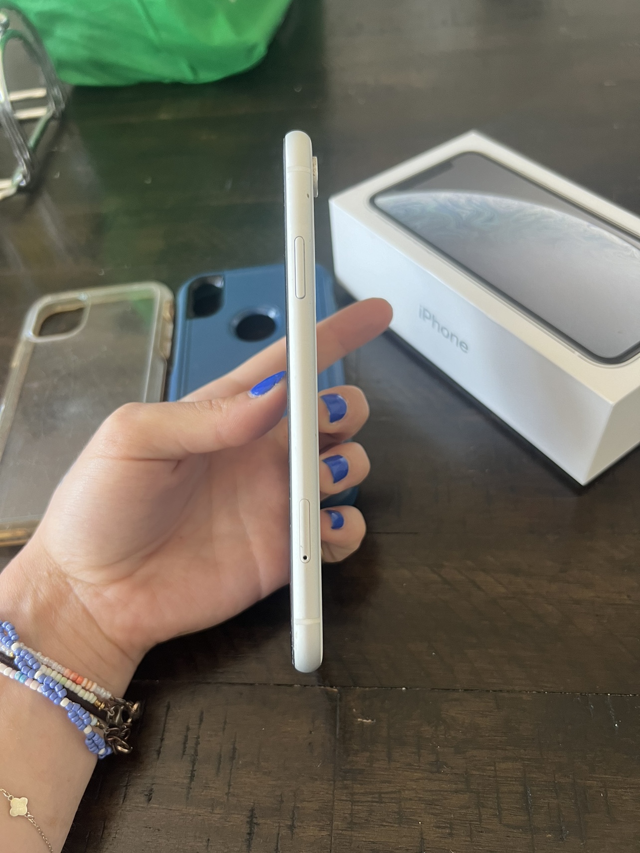 Apple IPhone XR 64GB white - photo 4
