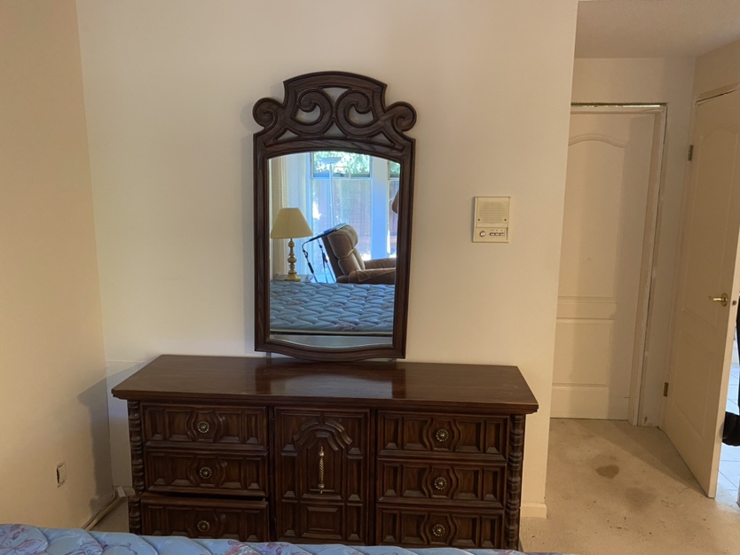 Bedroom set