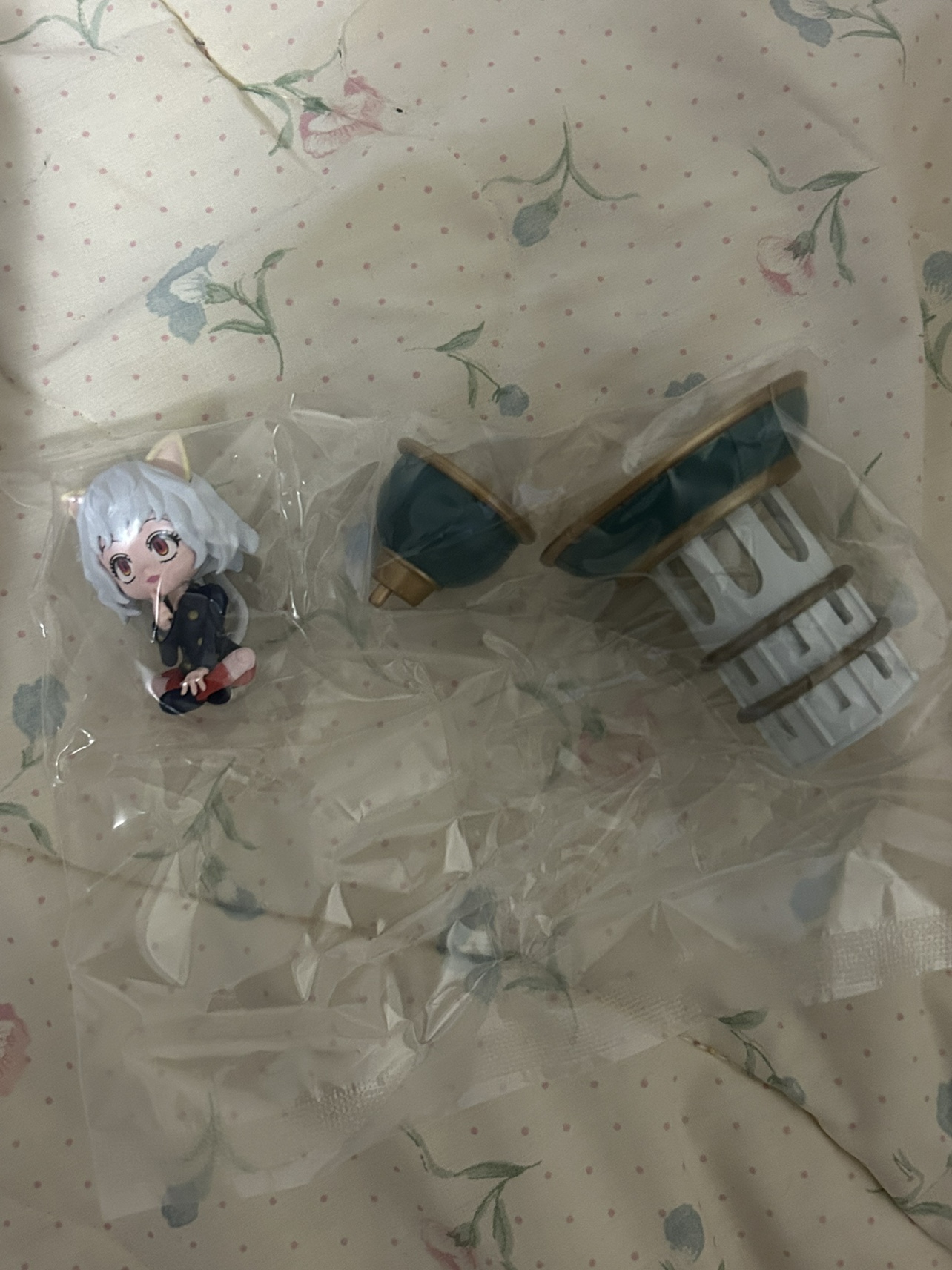 Re-ment Hunter x Hunter Desktop Hunter 3 - Stamp Case Neferpitou thumbnail
