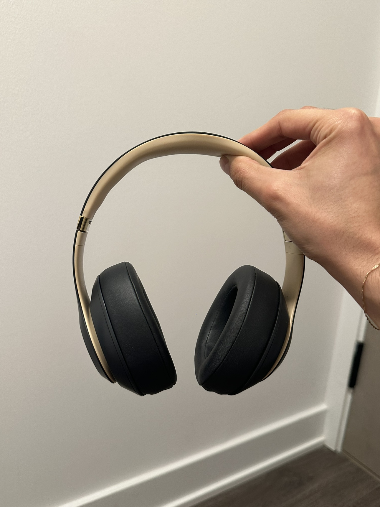 Beats Studio 3 - Wireless Headphones - photo 4