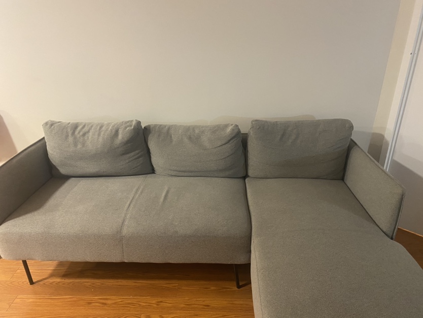 Structube mini L shape sofa - photo 3