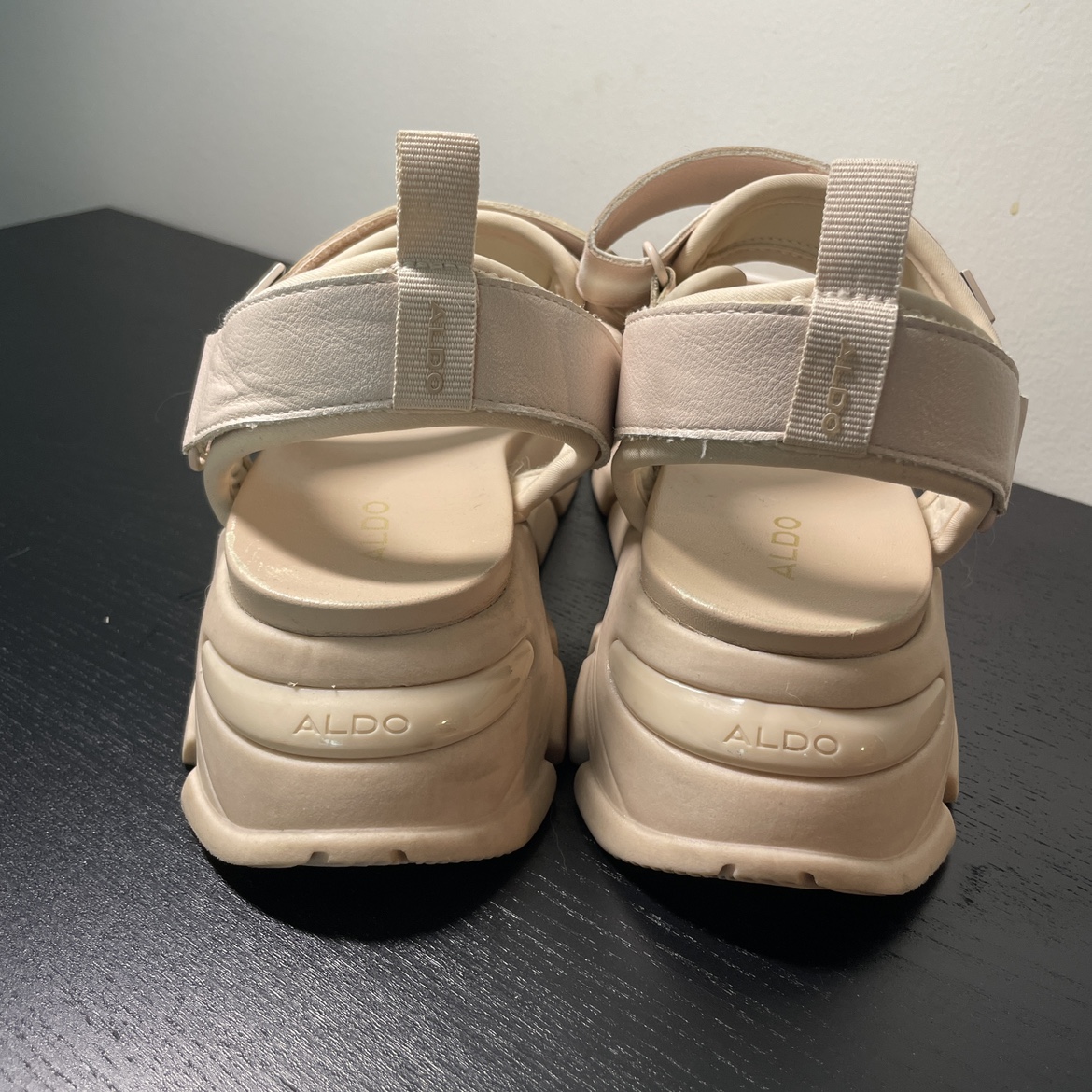 Aldo women's platform dad sandals image indicator(5)