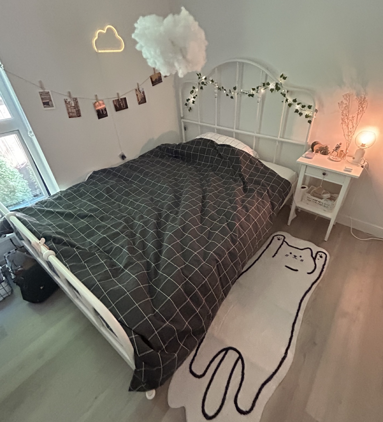 Steel white ikea queen size bed - photo 2