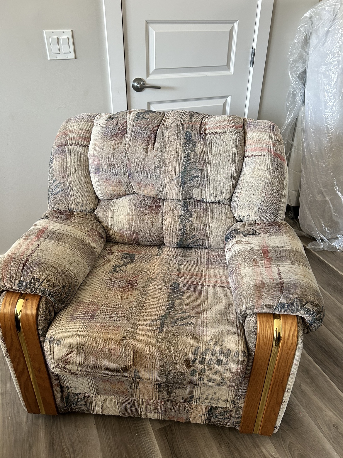 Moving Sale‼️2 pc sofa set - photo 5