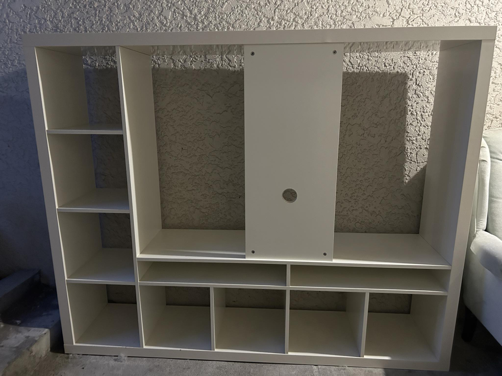 Tv stand - photo 2