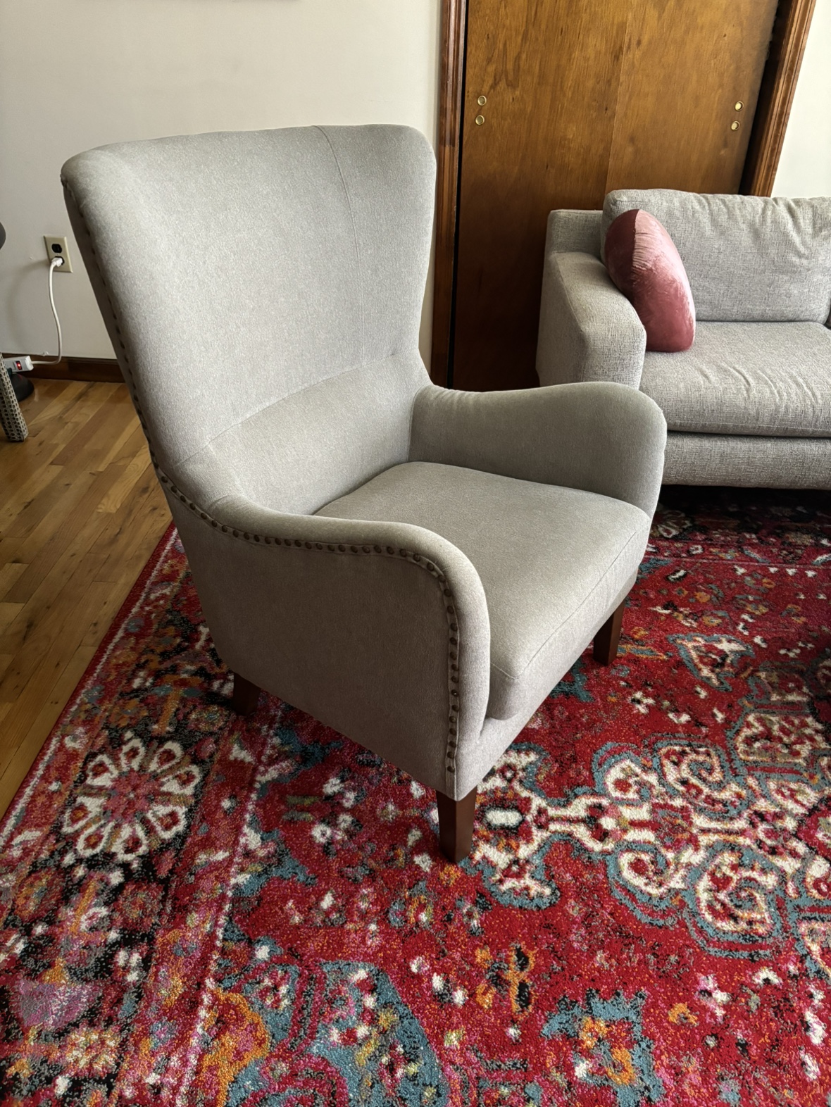 Wingback gray chair - photo 4