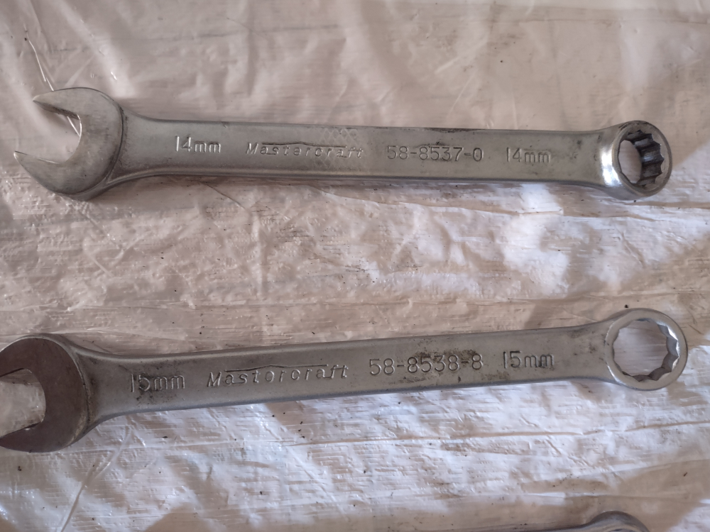 Metric Wrenches - 5 wrenches - photo 3