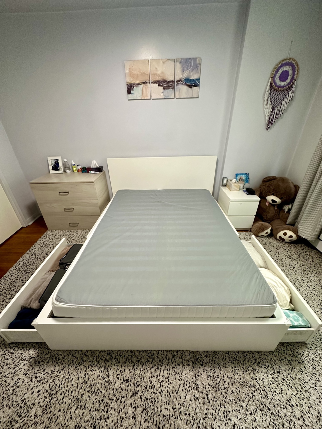 Ikea Queen MALM bed frame with storage and mattress - photo 2