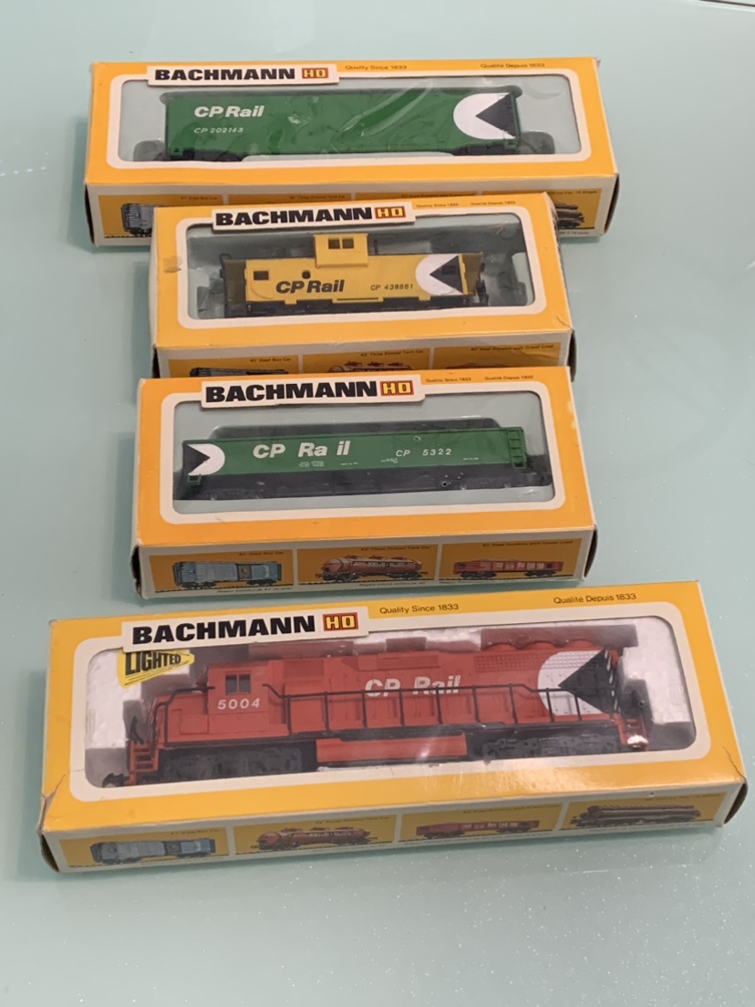 HO Scale Bachmann CP Rail Model toy train thumbnail
