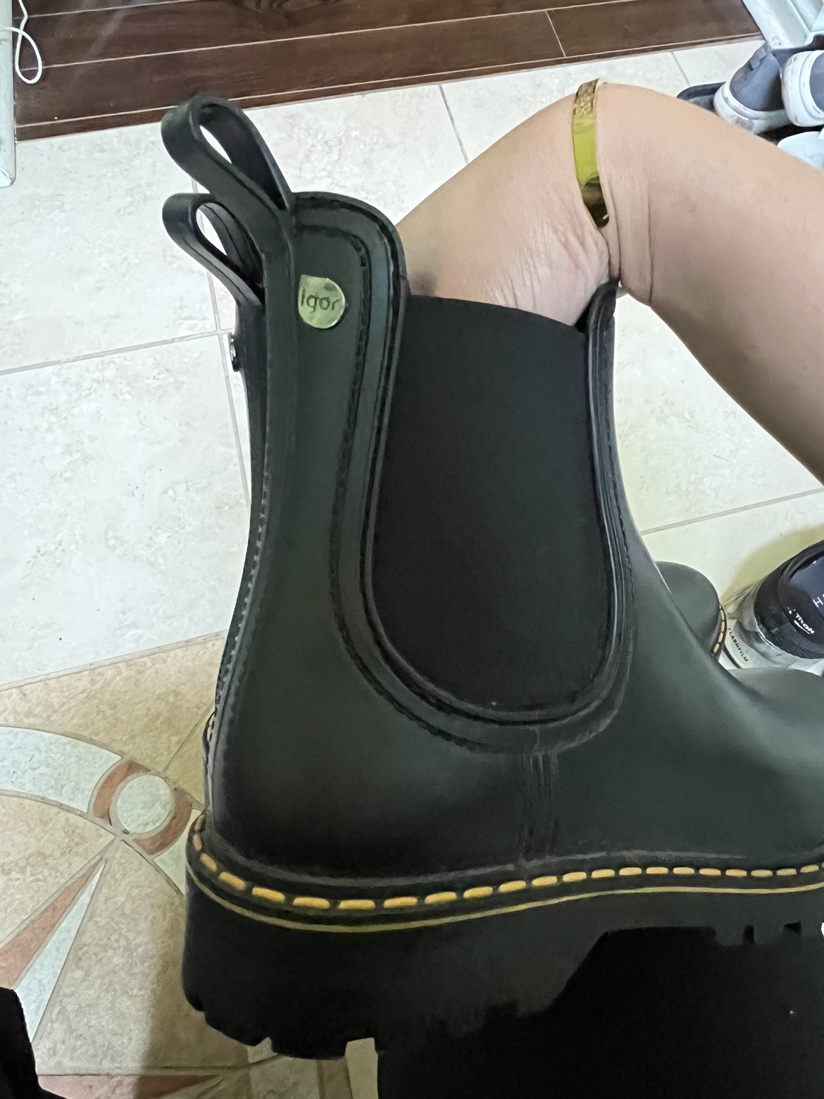 Igor Rain boots #freecycle image indicator(2)