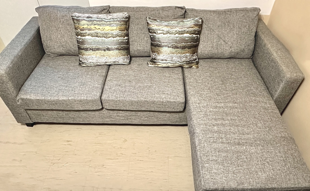 Sofa / Couch - Sectional (WEEKEND SALE)