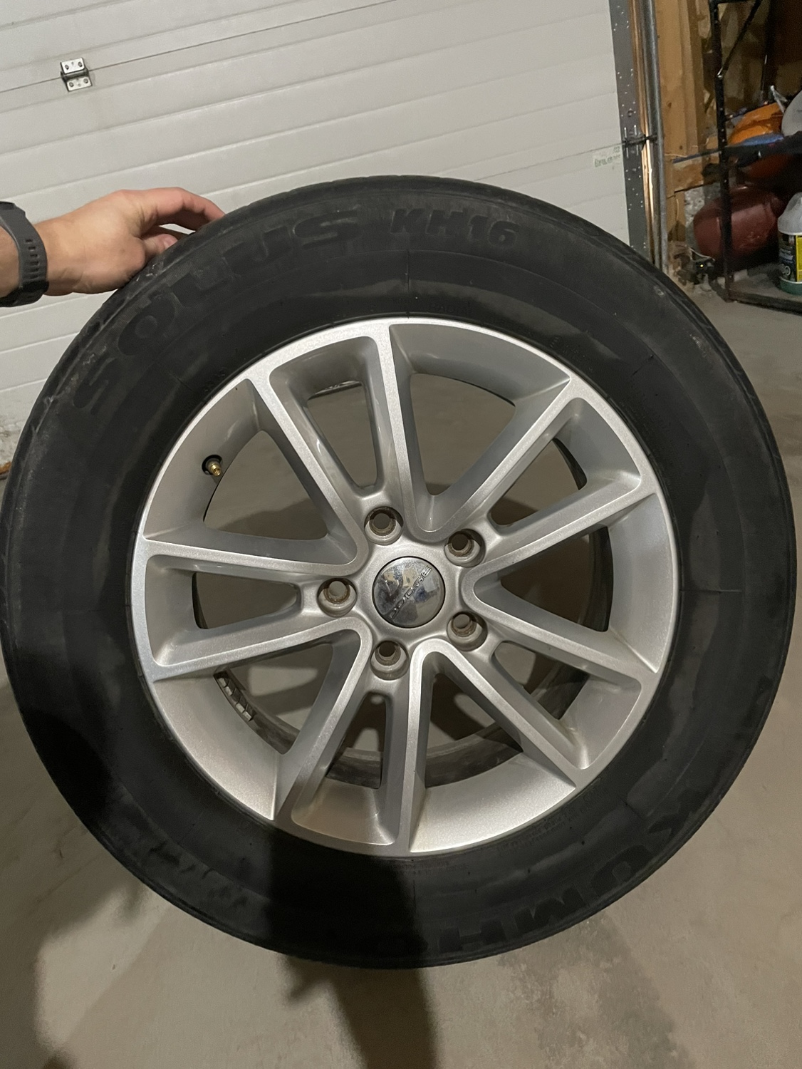 All season used tires P225/65R17