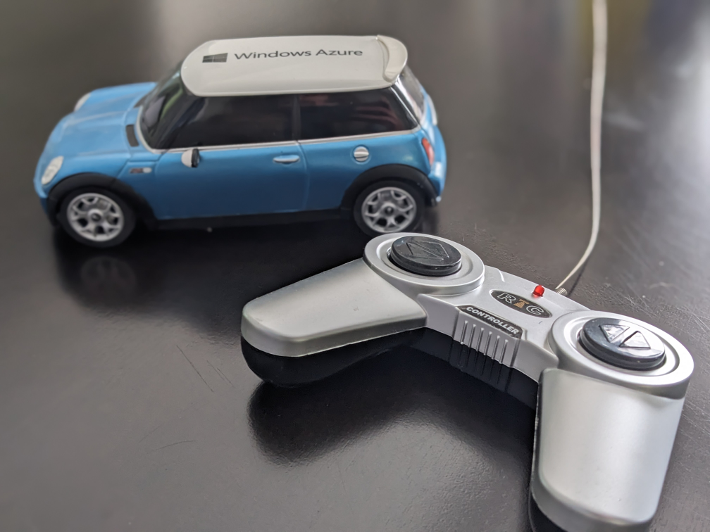 🥕 Mini Cooper Remote Controlled Car image indicator(2)