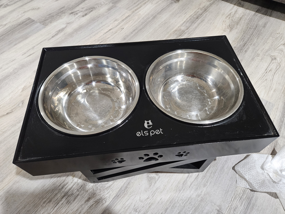 Elevated Food Bowl and Mat image indicator(3)