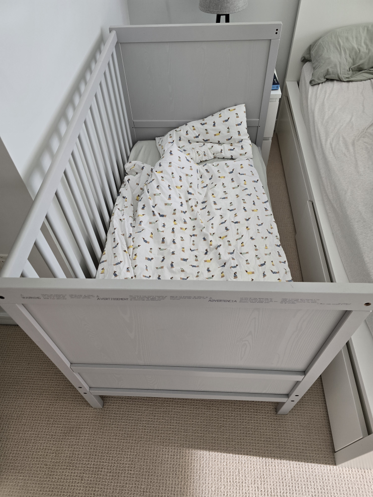 Ikea Sundvik Toddler Bed with mattress image indicator(3)