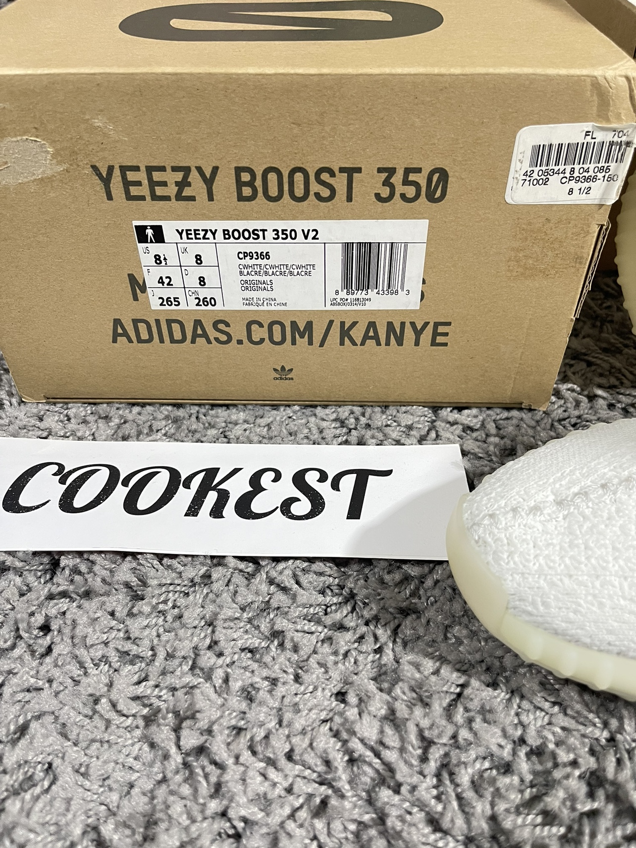 adidas Yeezy Boost 350 V2 Cream White Men US 8.5 image indicator(8)