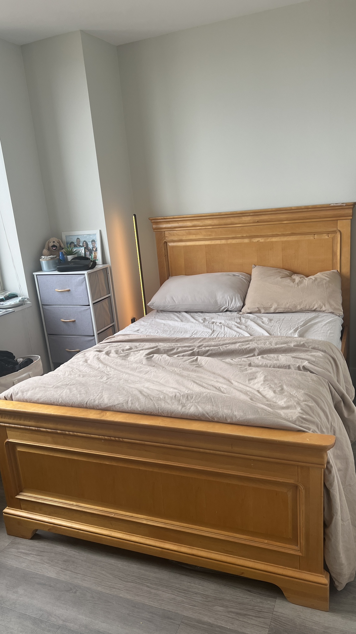Full size Bedframe