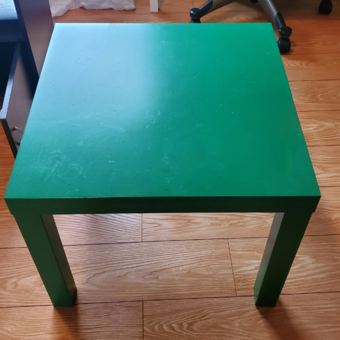 Coffee Table / Side Table