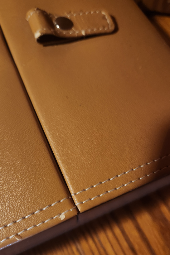 Small beige faux leather jewelery case - photo 4
