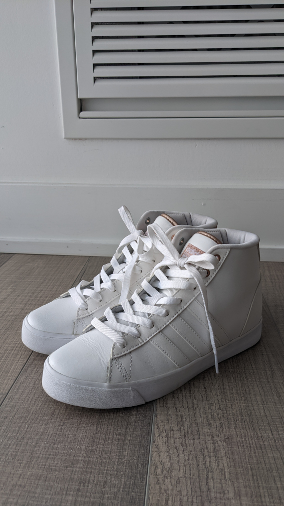 white adidas hightops