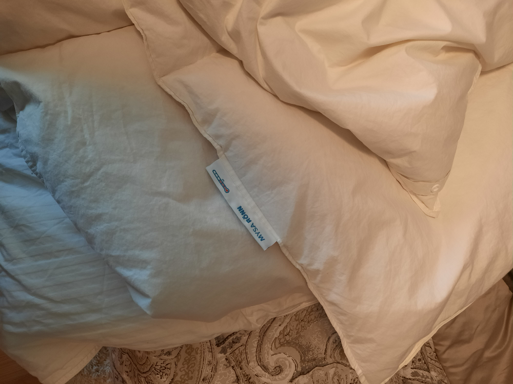 comforter - photo 3
