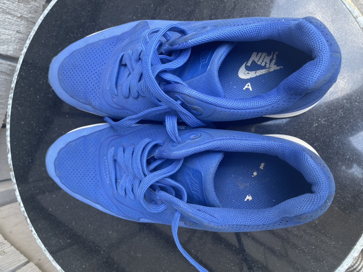 Nike air Max ultra one women’s 7.5” running shoes image indicator(7)