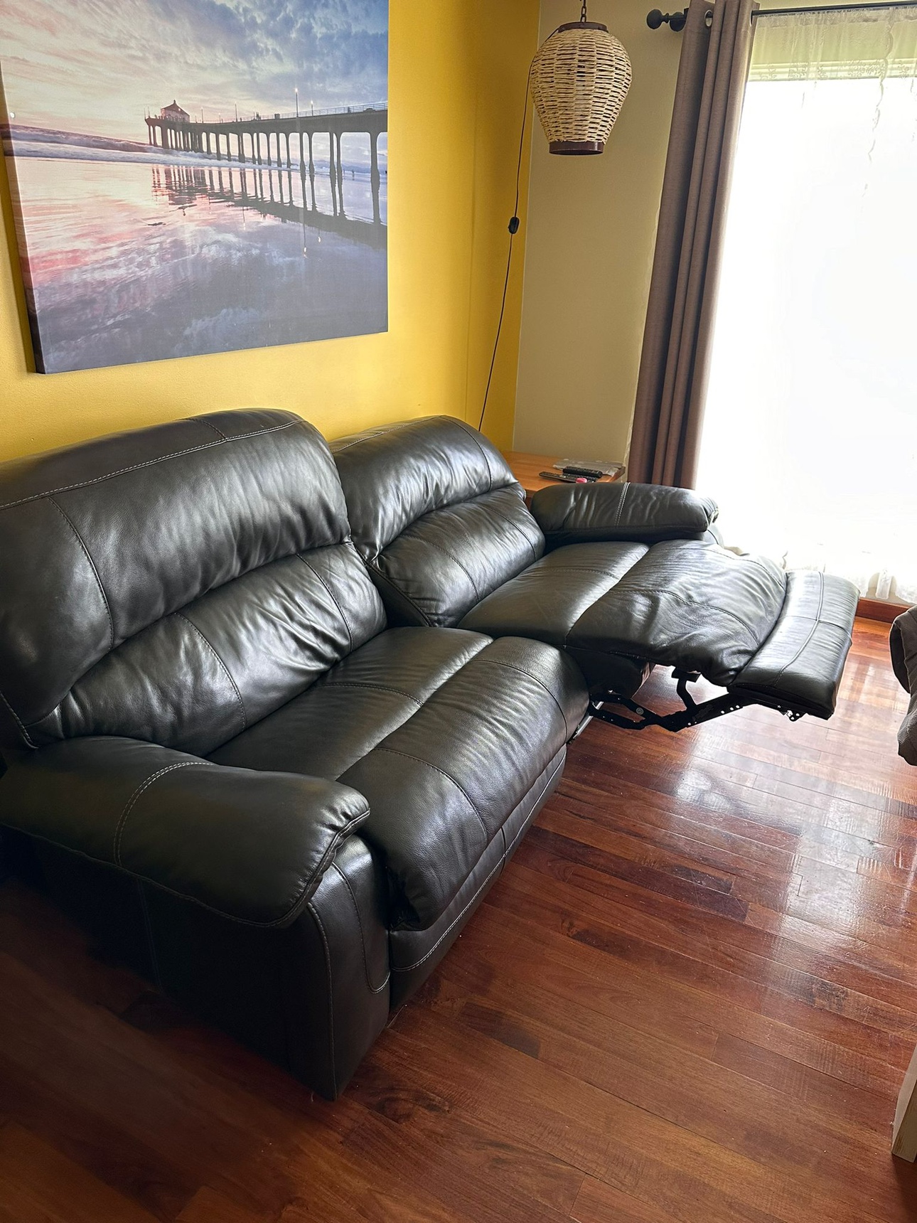 Electric recliner sofa for Sale - photo 2