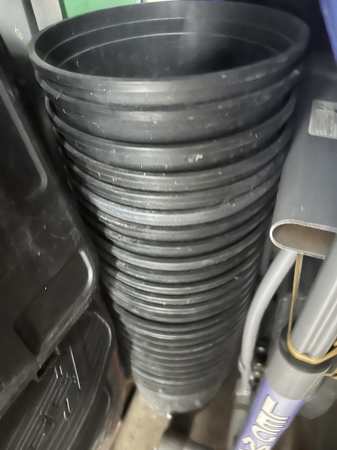 Plant pots