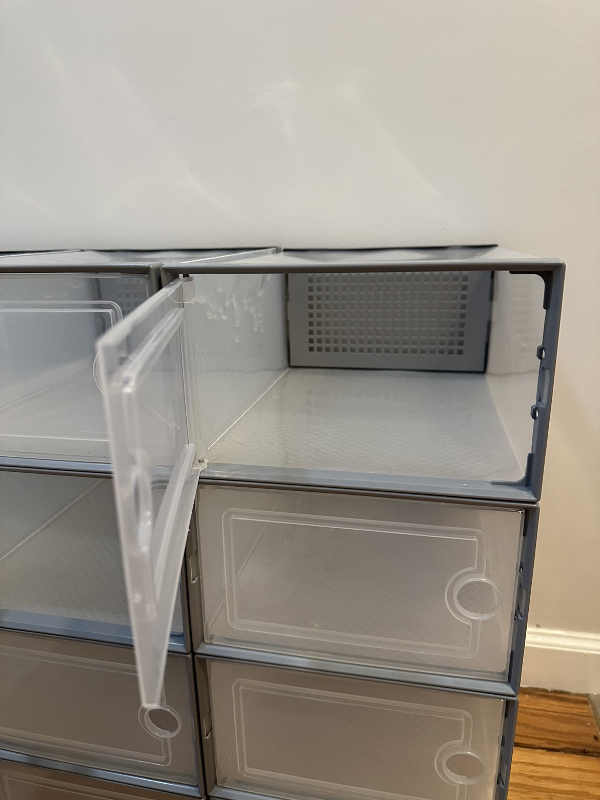 Stackable clear plastic shoe storage boxes - photo 3