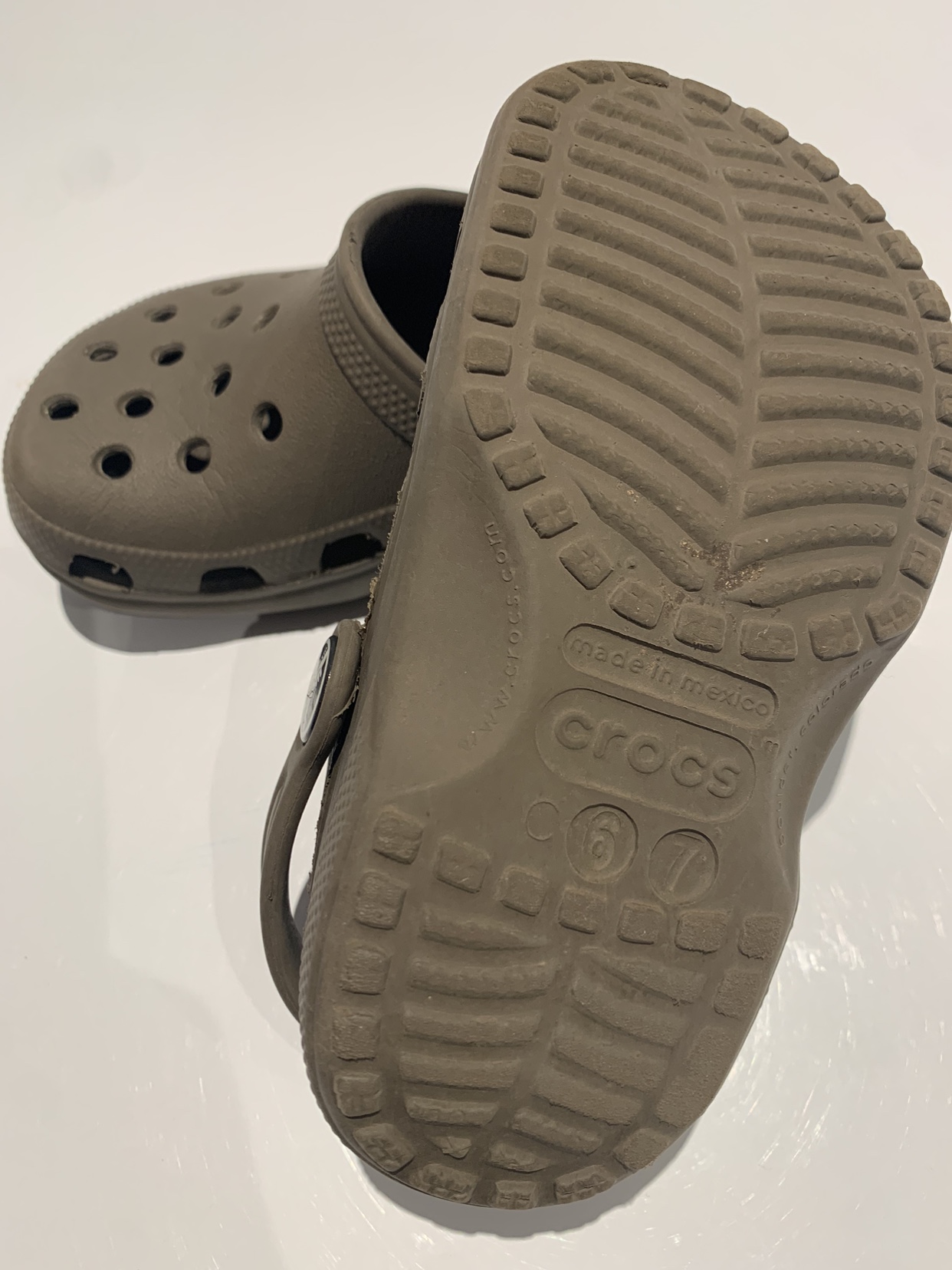GUC Crocs Toddler Clog, size 6/7, $5 - photo 2