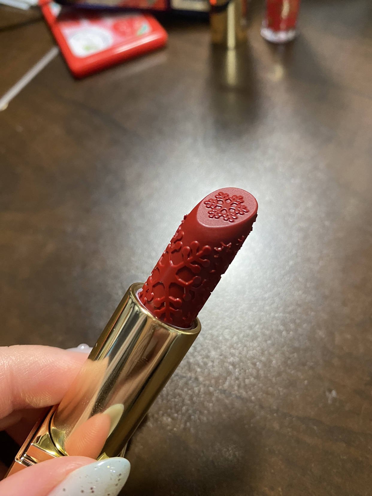 Estee Lauder Lipstick & Lip Gloss - Red image indicator(5)