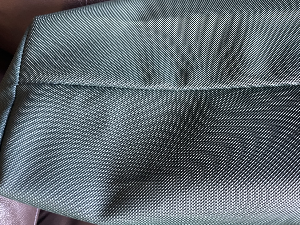 LACOSTE WOMEN'S CONCEPT ZIP TOTE - photo 2