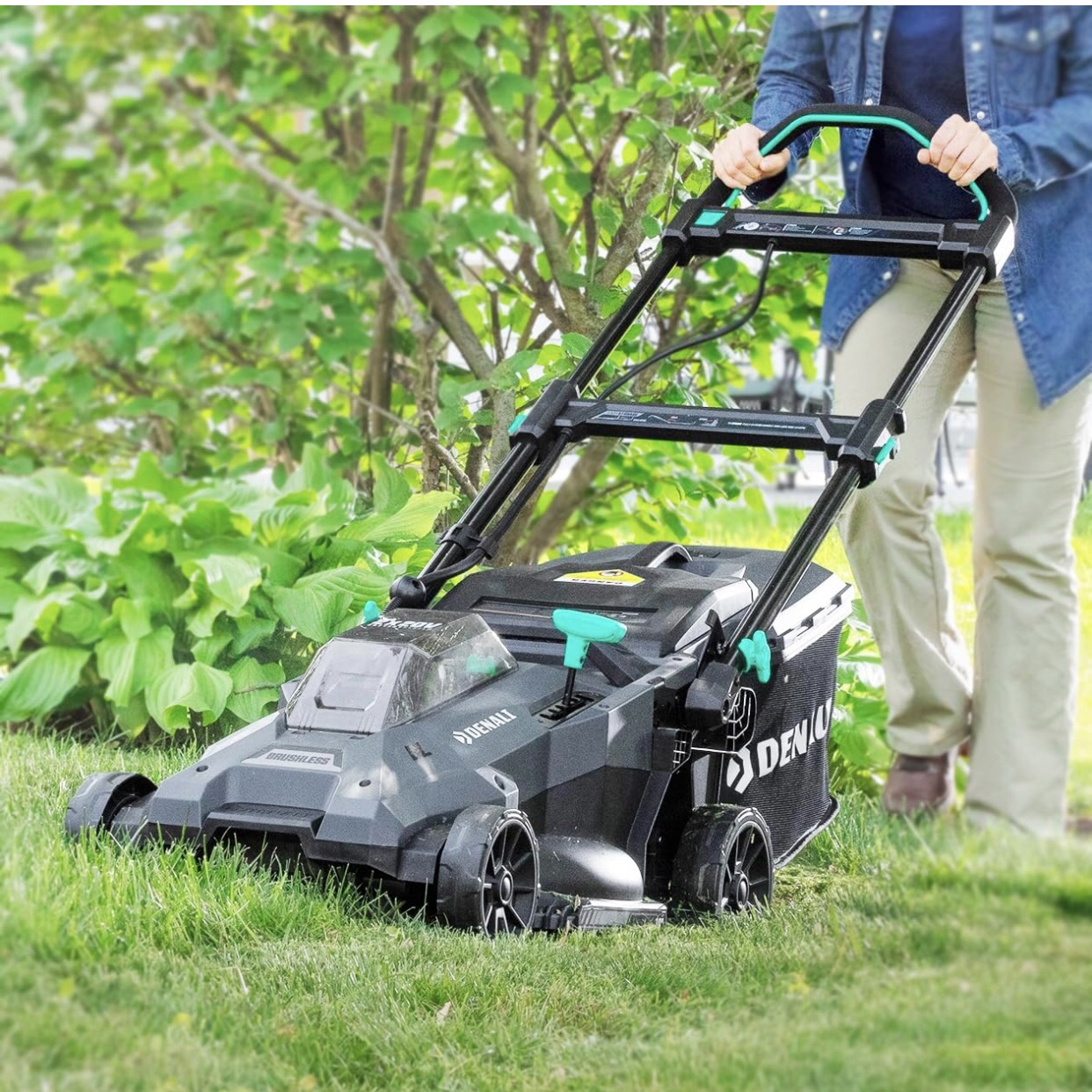 2 x 20V (40V) Brushless 18-Inch Push Lawn Mower Kit image indicator(7)