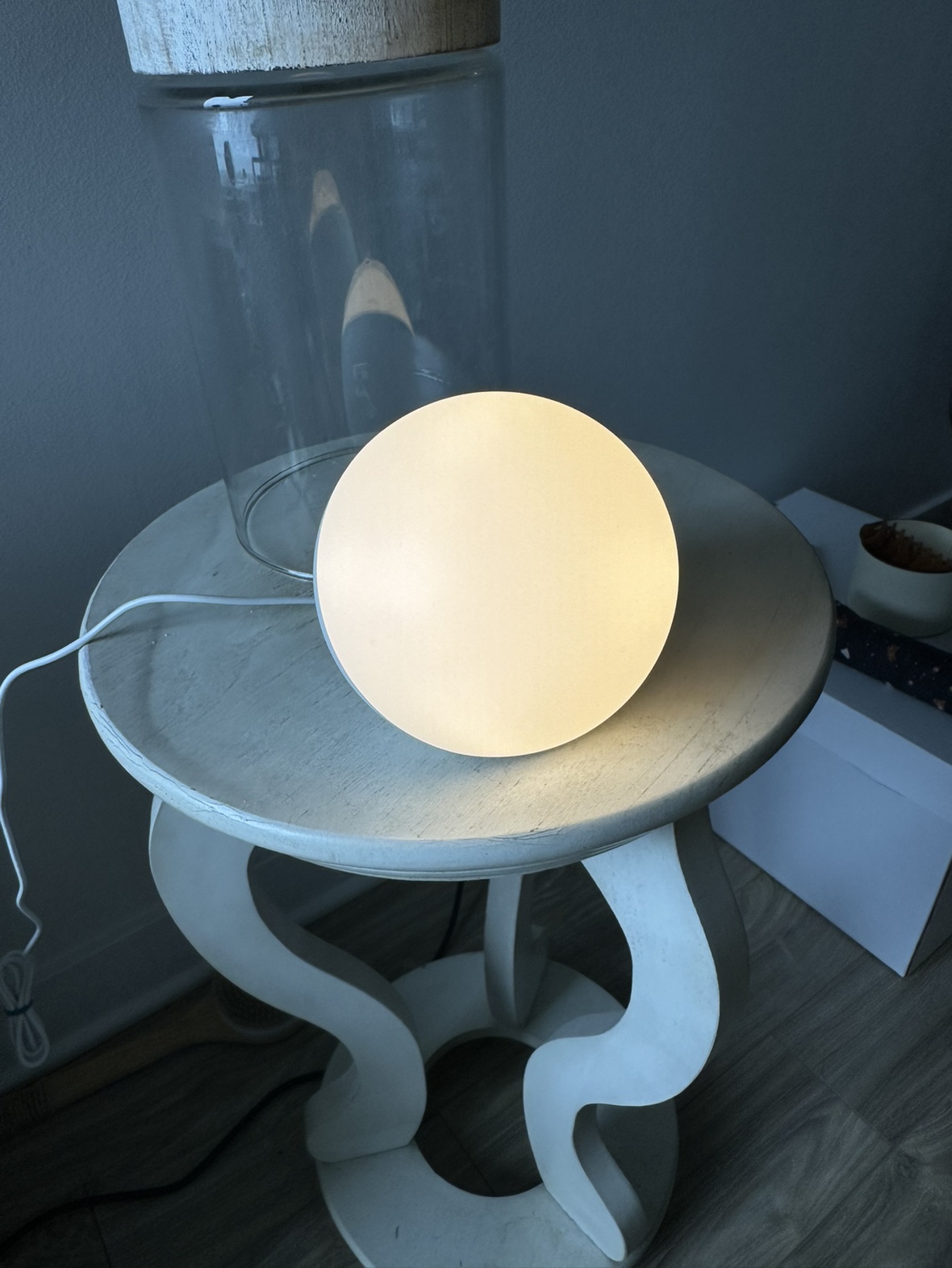 Globe Smart Lamp - photo 2