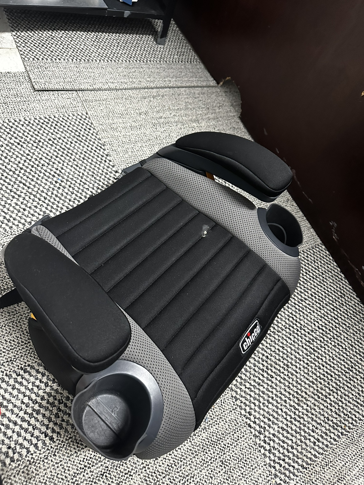 Chicco GoFit Backless Booster Car Seat - photo 2