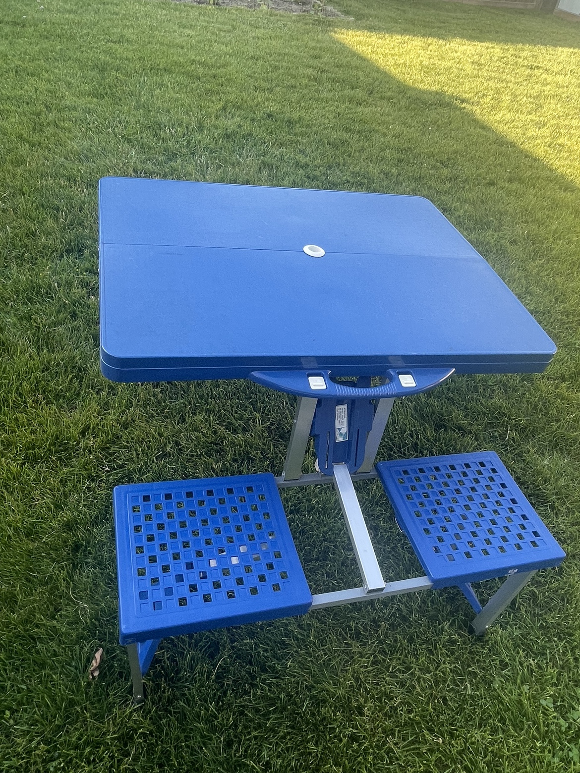 Folding picnic table - photo 3
