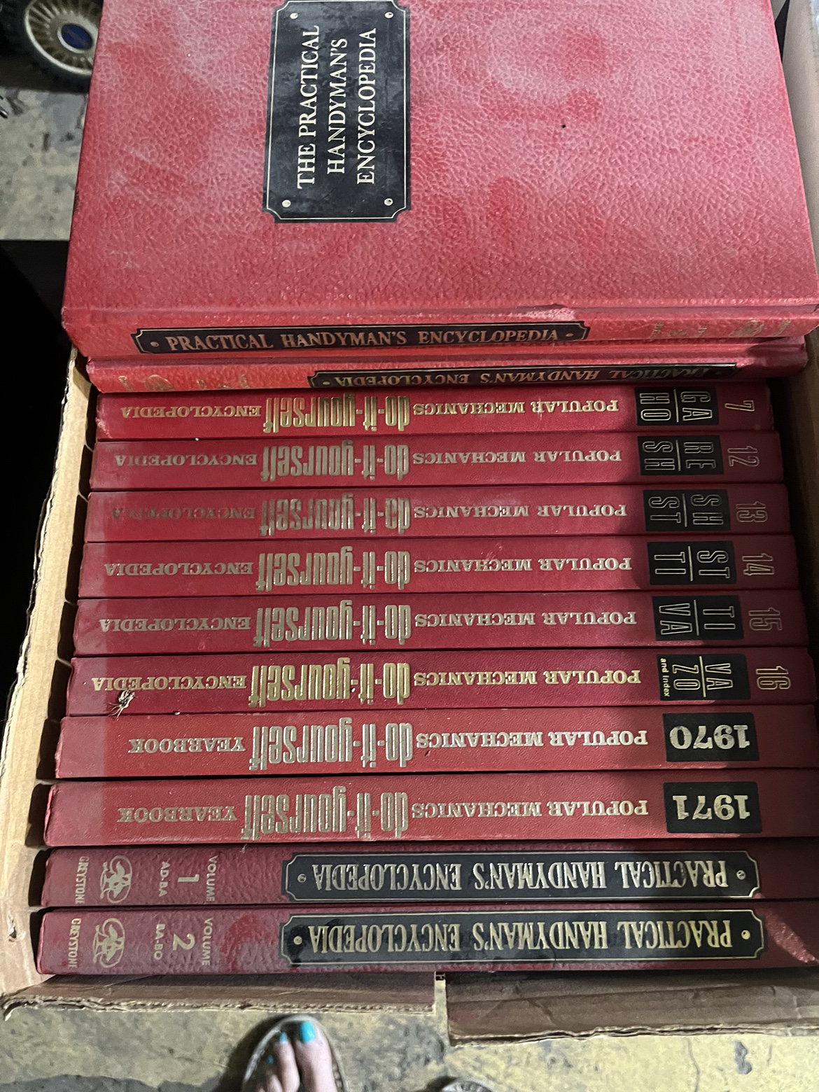 Encyclopedia - photo 2