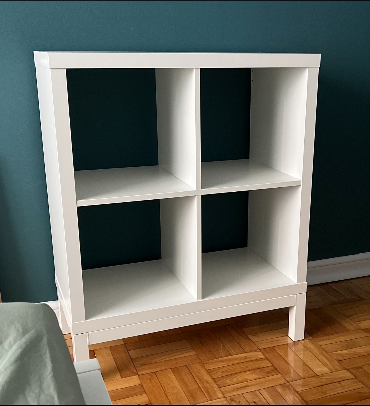 🔥Moving IKEA Kallax 2x2 with under frame in White. Assembled - photo 4