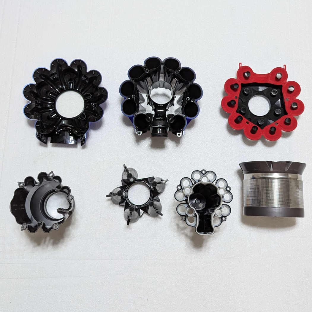 Dyson V7 Vacuum.  Deep cleaned and UV sanitized. image indicator(6)