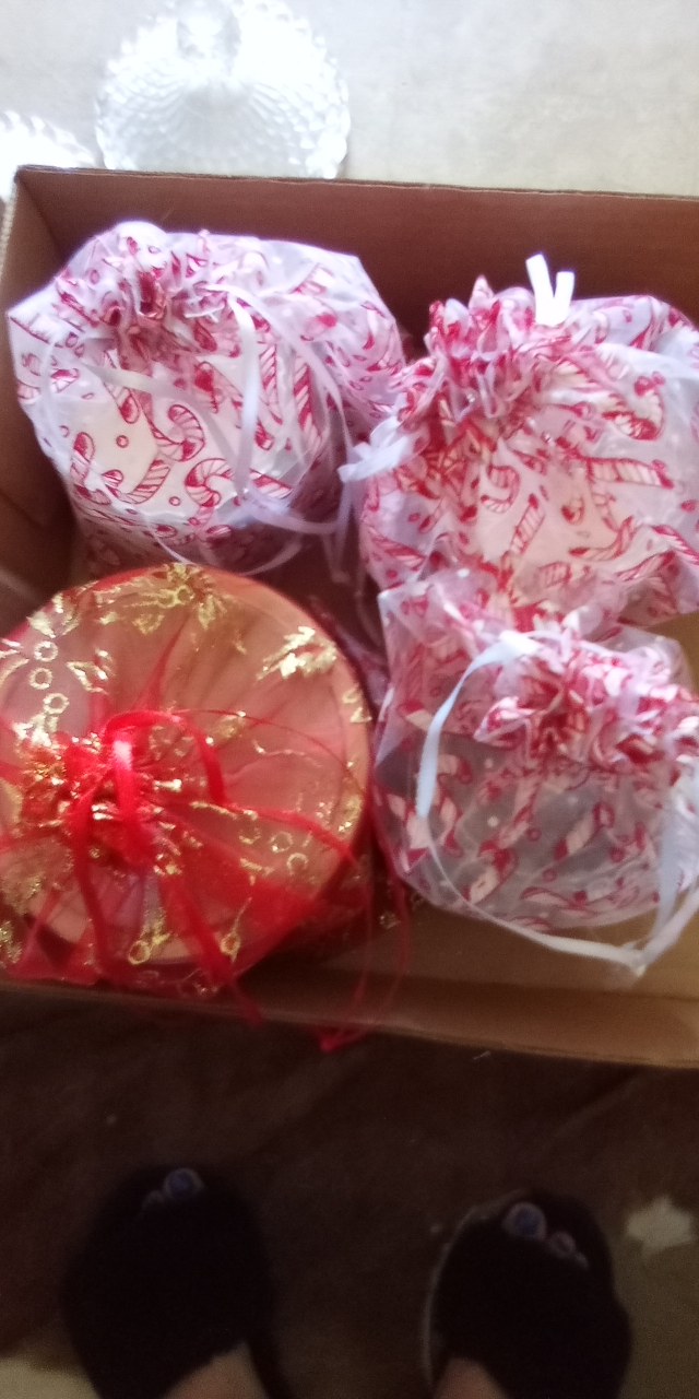 #freecycle   4 free Homemade Candles thumbnail