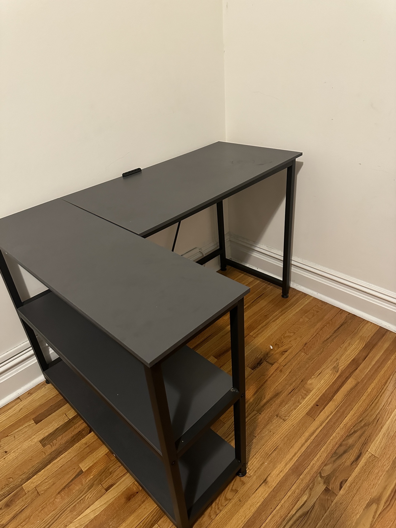 Desk for sale - photo 2