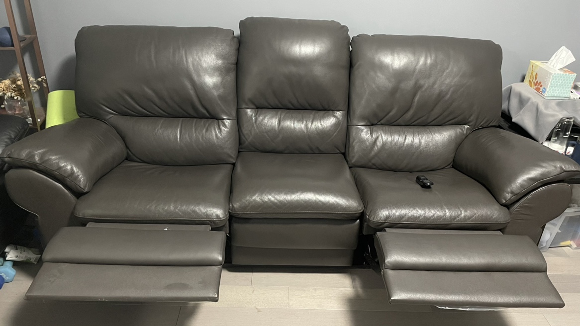 Leather recliner sofa - photo 2