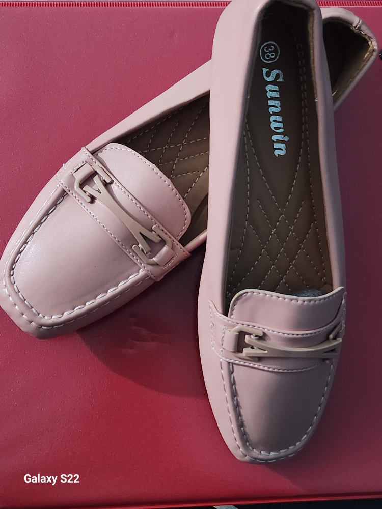 ladies flat shoes size 39 image indicator(2)